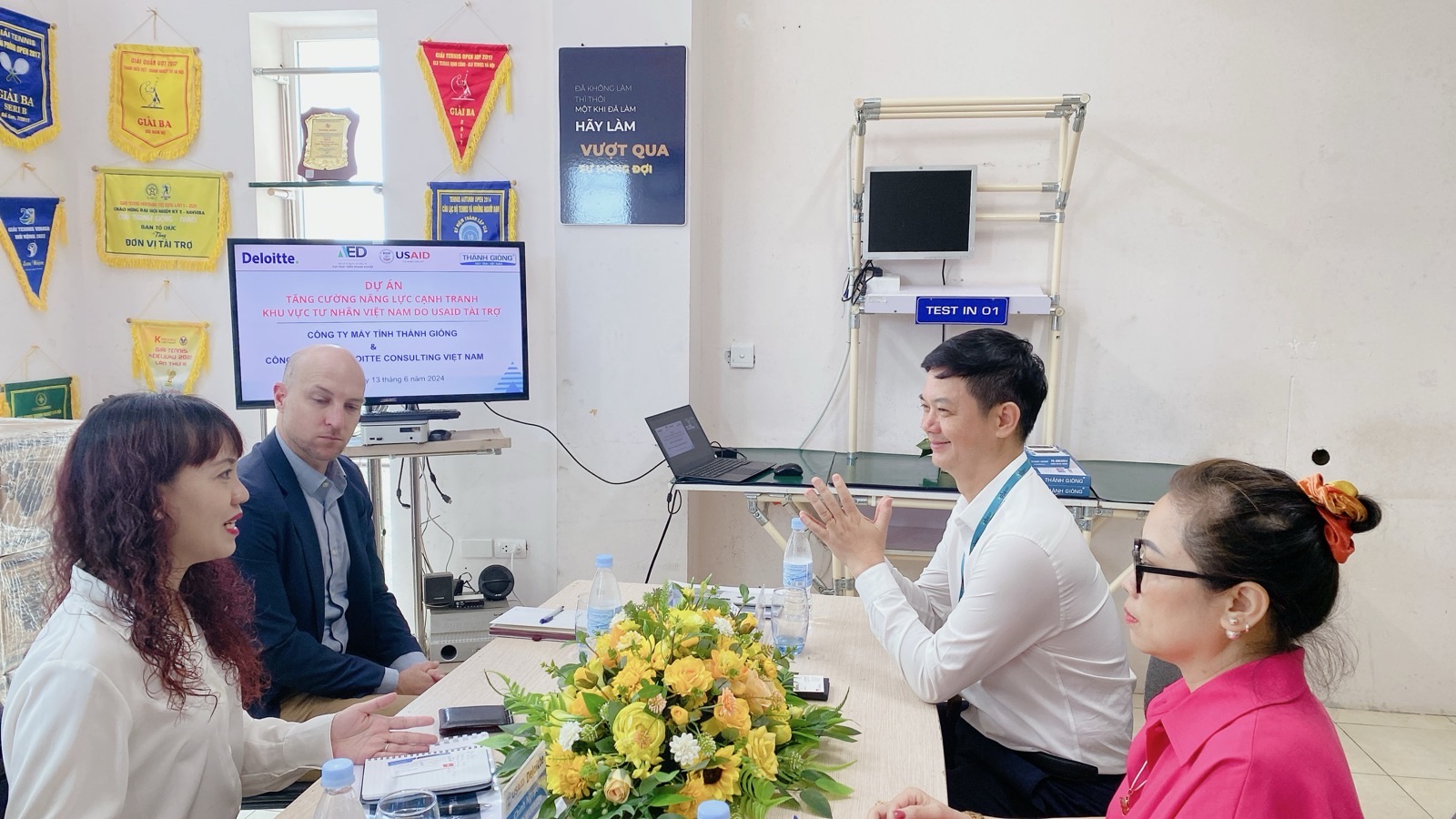 THÁNH GIÓNG - DELOITTE: DỰ ÁN TĂNG CƯỜNG NĂNG LỰC CẠNH TRANH KHU VỰC TƯ NHÂN VIỆT NAM DO USAID TÀI TRỢ
